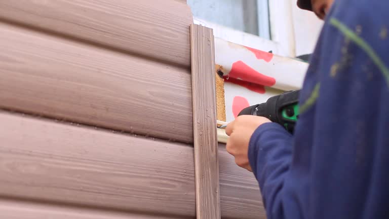 Best Wood Siding Installation  in East Grand Rapids, MI